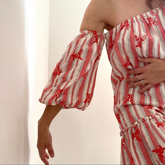 MISA Los Angeles red cream Arcel Dress XS - Picture 5 of 8